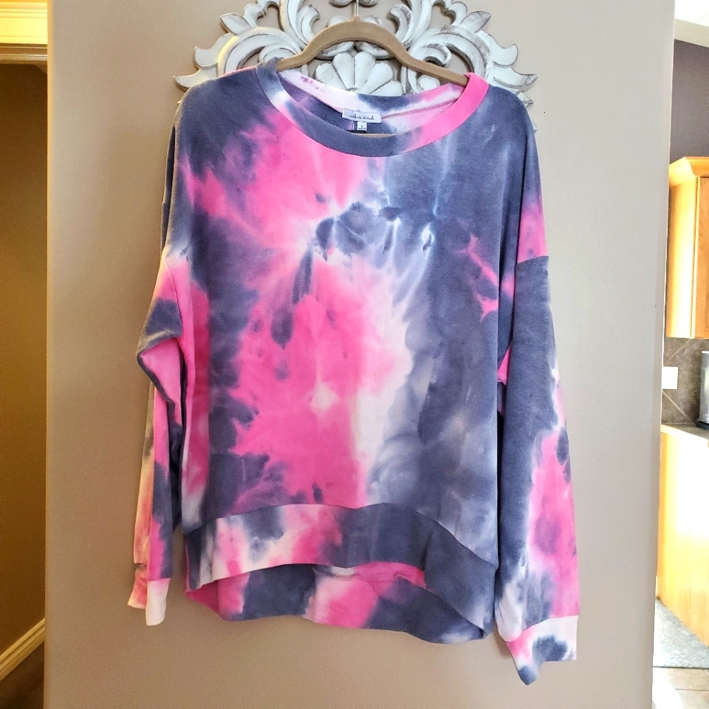 White Birch Hi-Lo Tie Dye - Lg